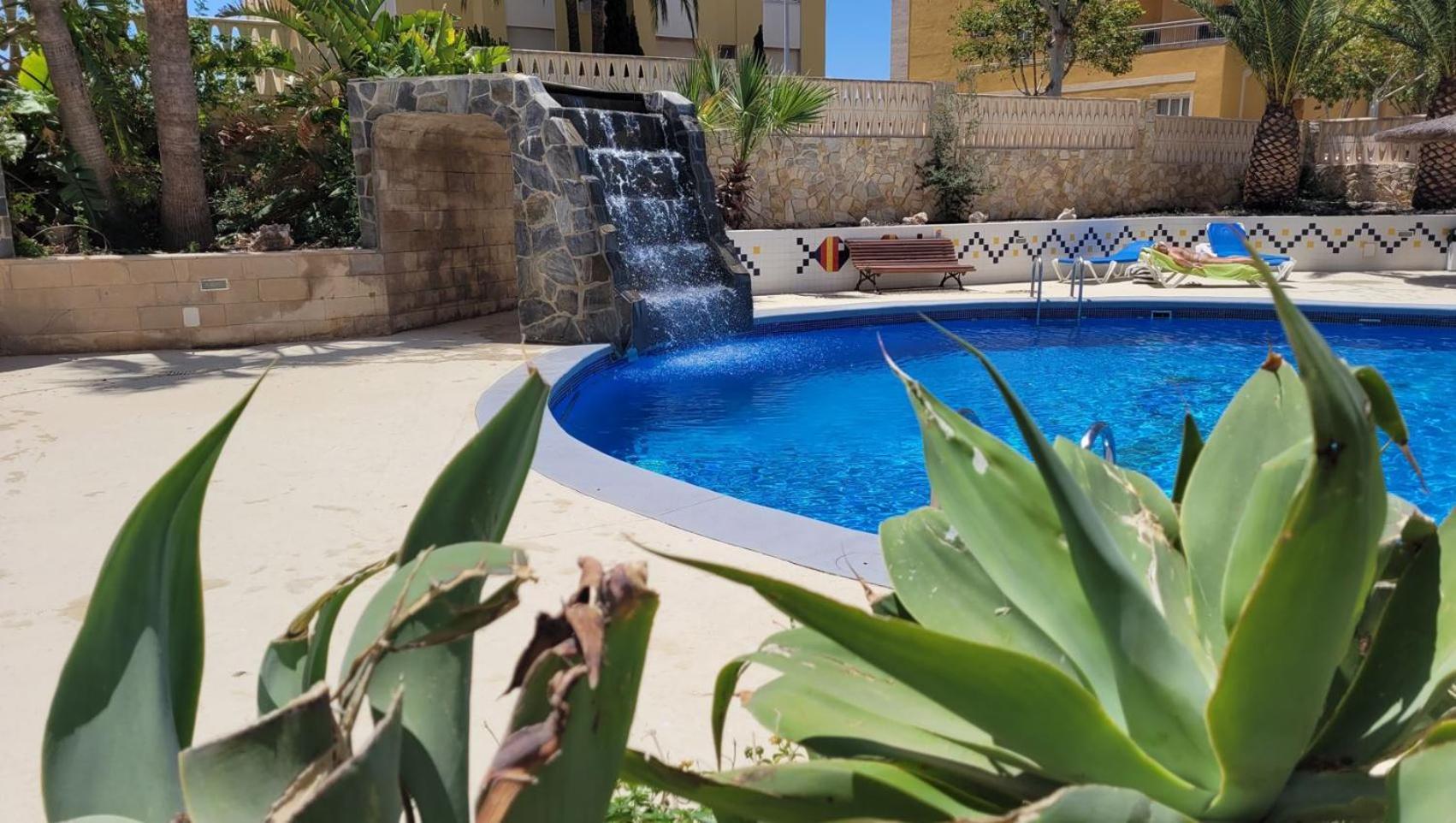 Sea View Appartement Puerto Калпе Екстериор снимка
