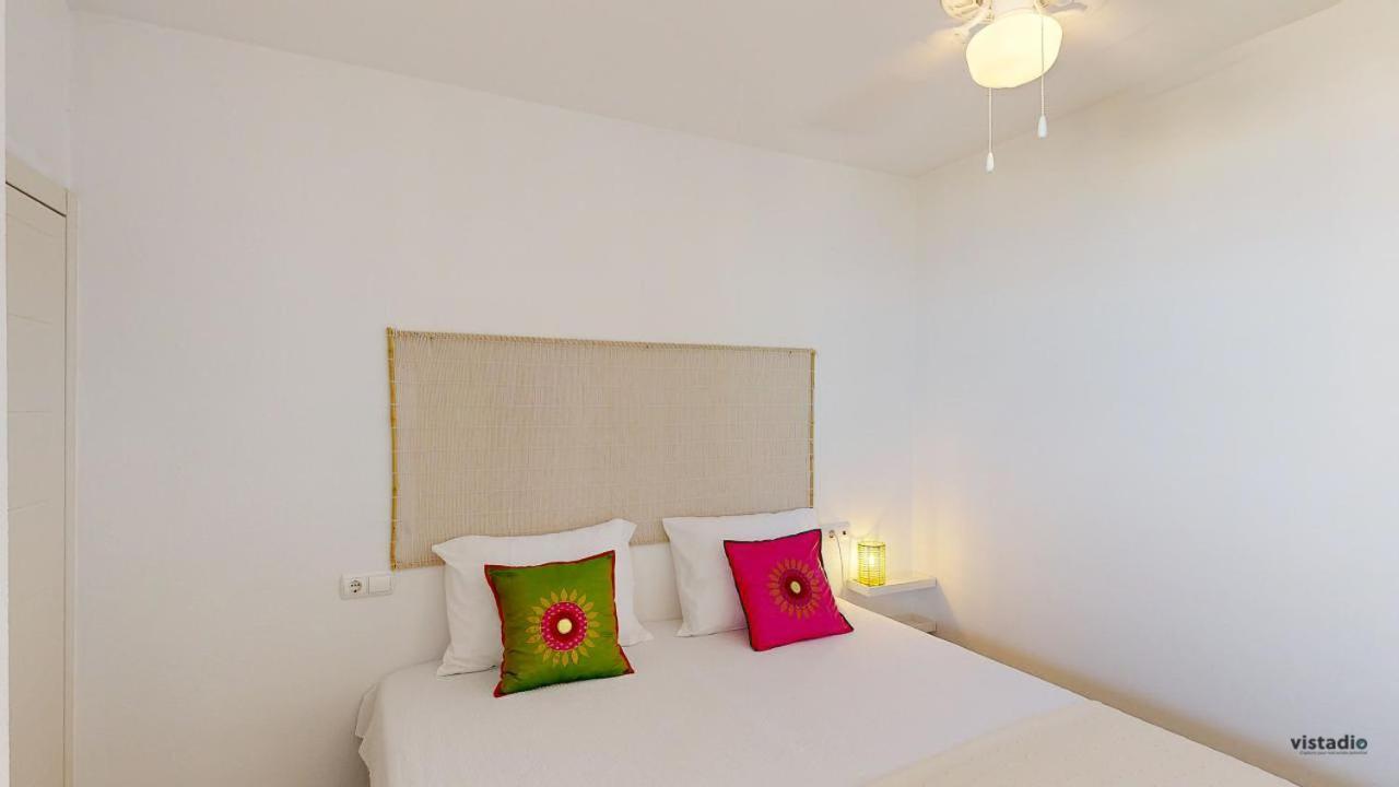 Sea View Appartement Puerto Калпе Екстериор снимка